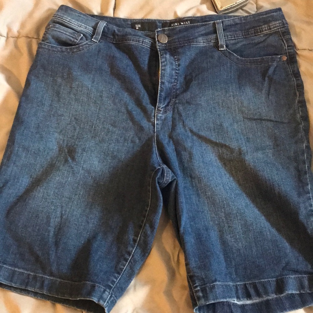 Plus size denim Bermuda shorts